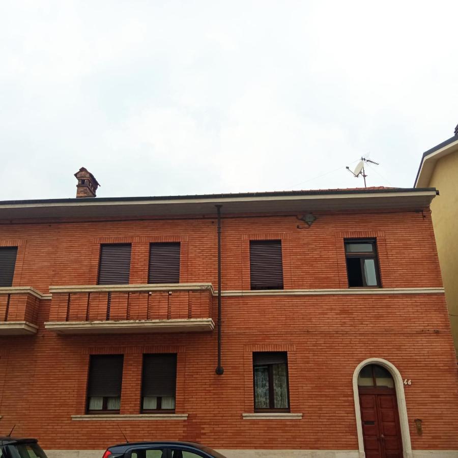 Appartamento Top Torino Ideale Per Eventi Al Inalpi Arena Ex Pala Alpitour Isozaky Ed Al Lingotto E Per Visitare Il Centro Citta E Le Langhe Luaran gambar